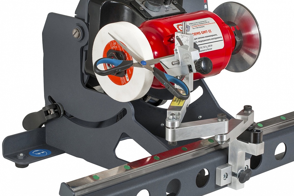 ADEMS GMT II machine for sharpening of manicure, pedicure and medical