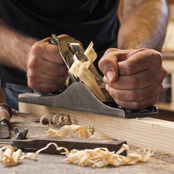 Станки для заточки бытового, столярного, садового инструмента